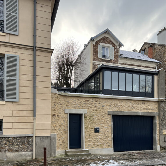 Rénovation et création d’un jardin d’hiver d’une maison d’habitation à Versailles